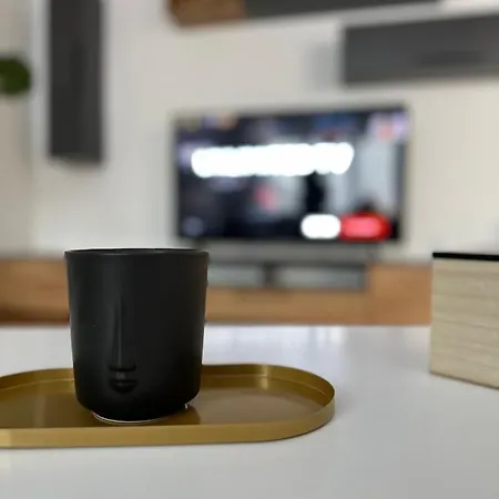 Esi #central With Garage تيميشورا