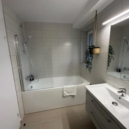 Διαμέρισμα Esi #central With Garage *