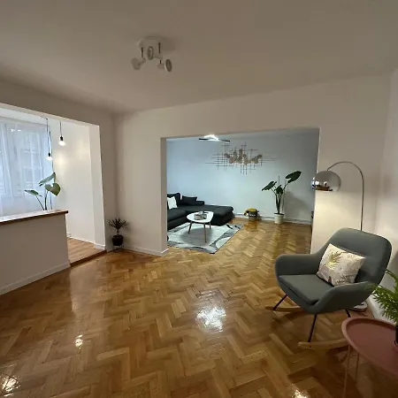 Esi #central With Garage