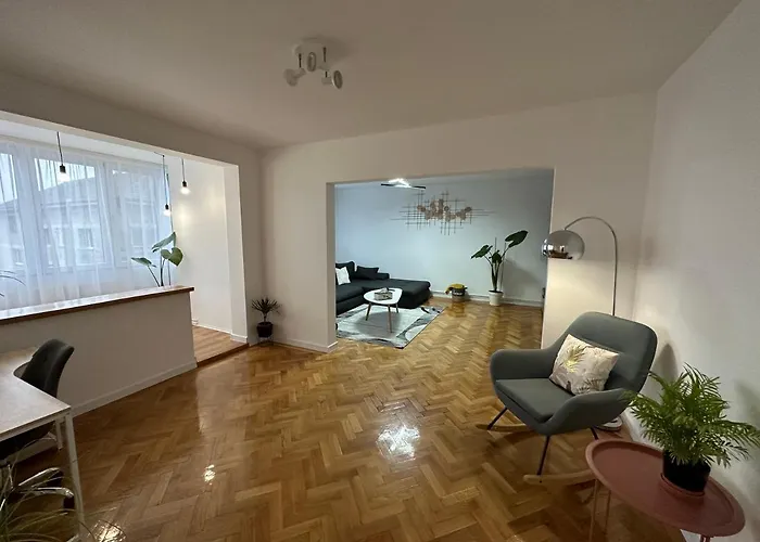 Esi #central With Garage