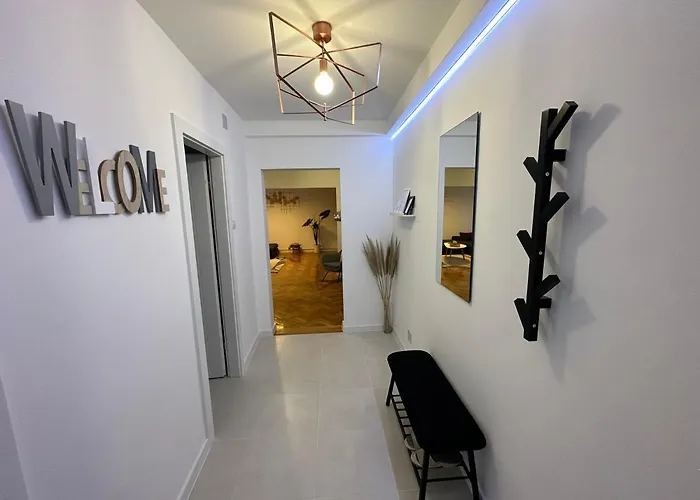 Esi #central With Garage Apartamento *