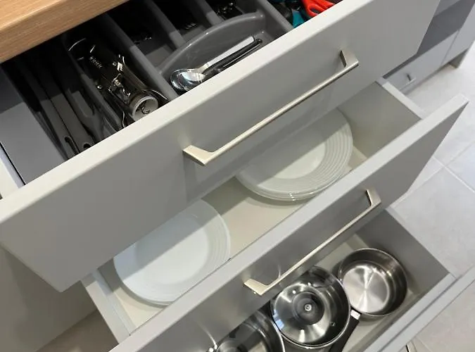 Esi #central With Garage